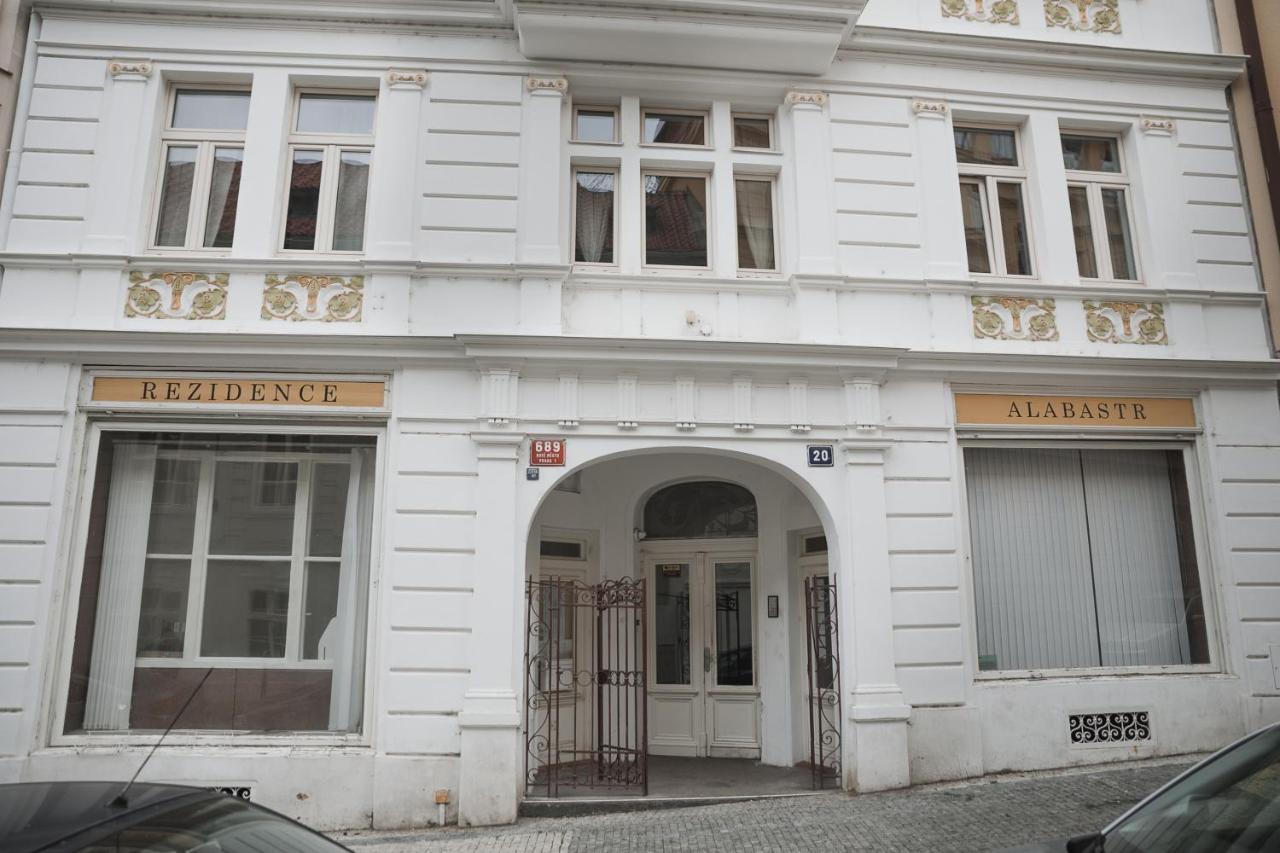 Skolska Junior Apartment Πράγα Εξωτερικό φωτογραφία